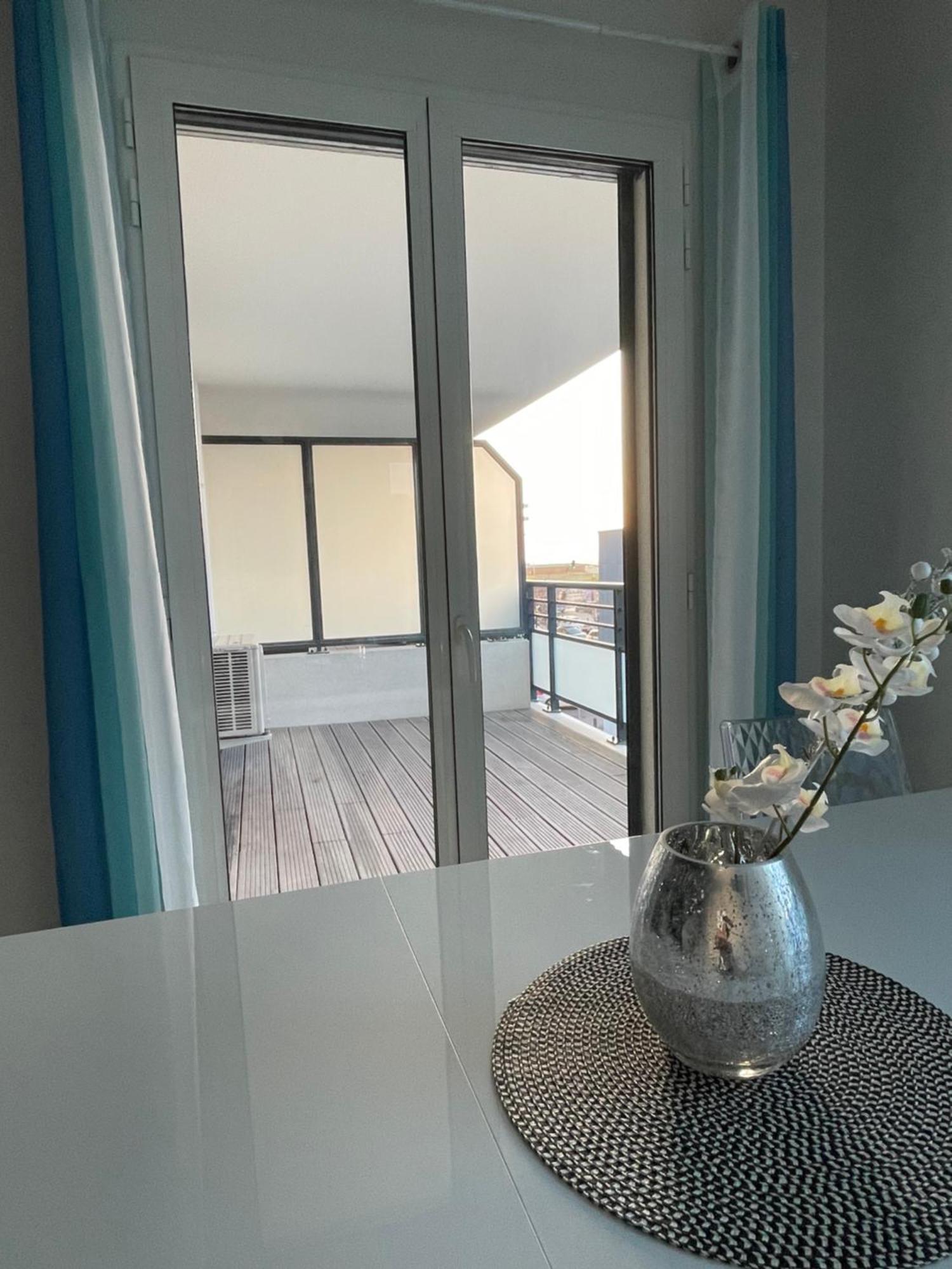 Prado Plage David - Stade Velodrome - Parc Chanot - Luxury Apartment By The Sea Marselha Exterior foto