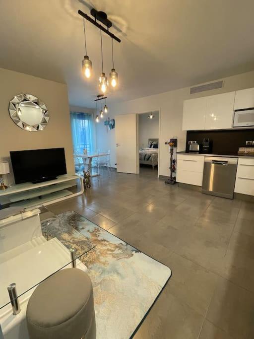 Prado Plage David - Stade Velodrome - Parc Chanot - Luxury Apartment By The Sea Marselha Exterior foto
